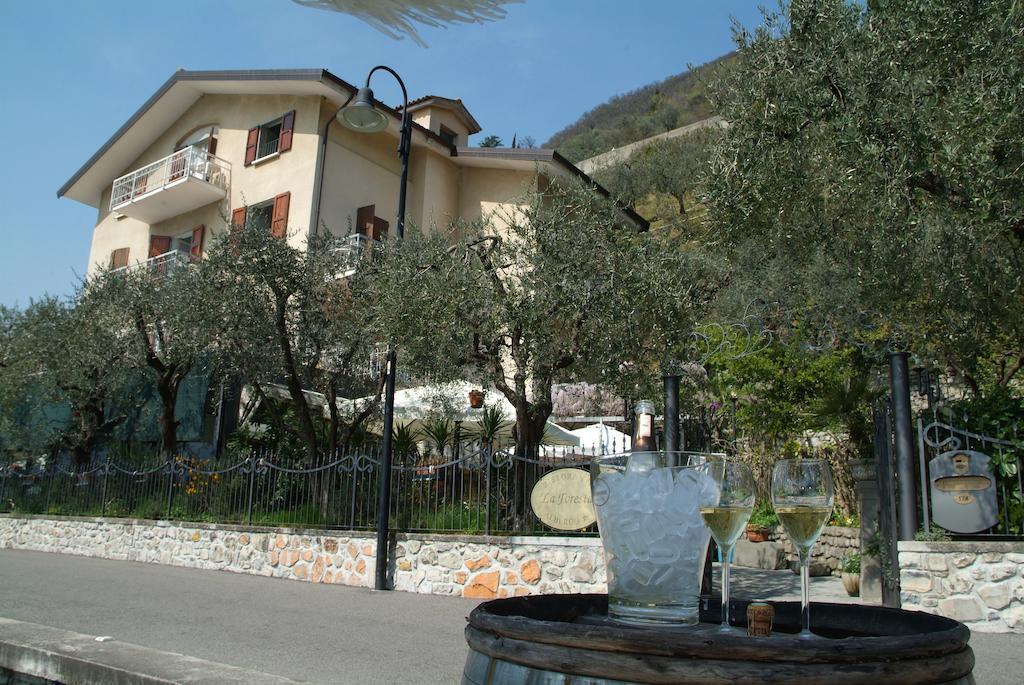 La Foresta Monteisola มอนเต อิโซลา ภายนอก รูปภาพ